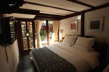 Haw Haw Inn Lijiang  Exteriör bild